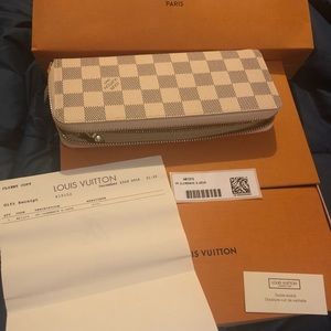PF Clemence D. Azur Louis Vuitton wallet. New.